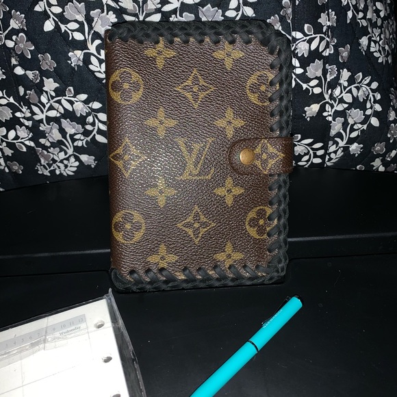 Louis Vuitton Agenda PM (Small) - Picture 1 of 7